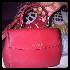 MICHEAL KORS HAND BAG